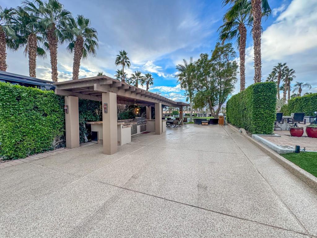 80394 Ave 48 # 401, Indio