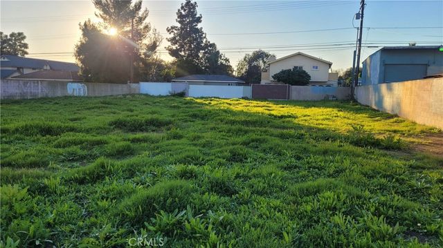 227 N Azusa Avenue, Azusa
