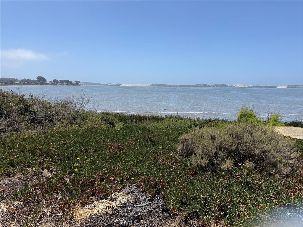 3rd Street, Los Osos