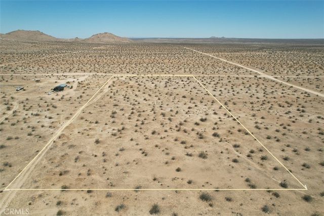 Pineridge Rd, Adelanto