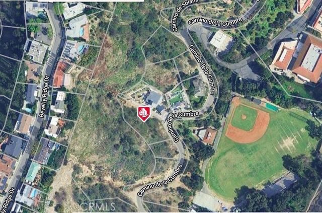 3747 Camino De La Cumbre, Sherman Oaks