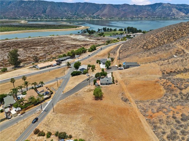 Country Club Blvd, Lake Elsinore
