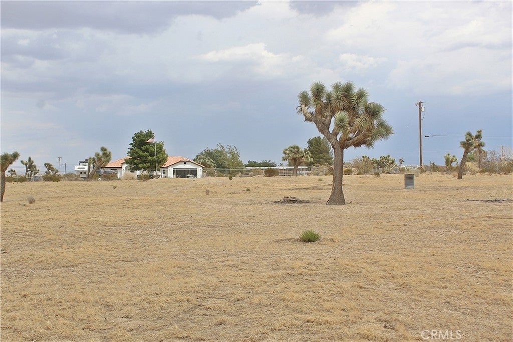 111 La Mirada Road, Phelan