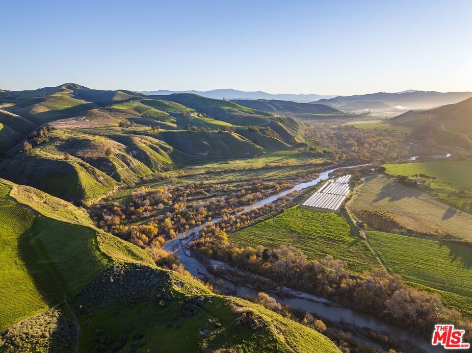 Photo of Listing #25569025