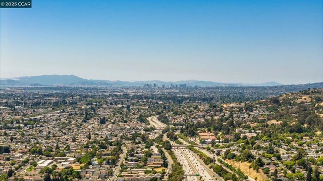 16860 Robey Dr, San Leandro