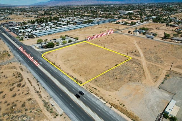 14285 Palmdale Road, Victorville