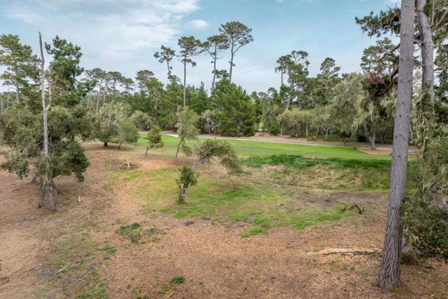 1070 Spyglass Woods Drive, Pebble Beach