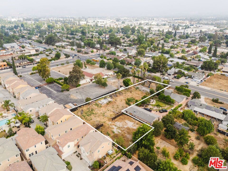 Photo of Listing #25572715