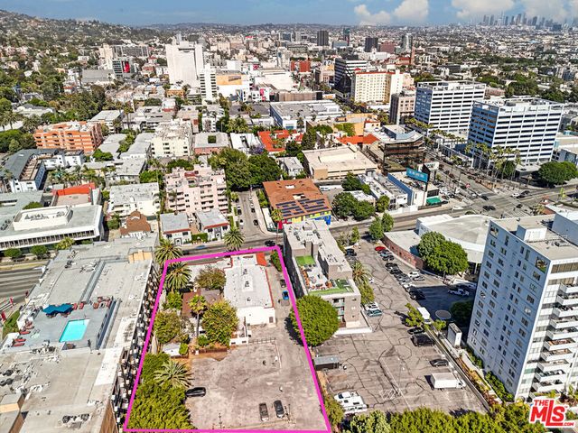 1741 N La Brea Avenue, Los Angeles