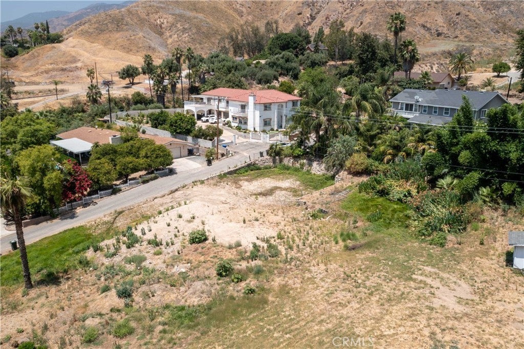 Photo of Listing #RS25170349