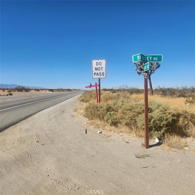 11 Palmdale Road, Pinon Hills