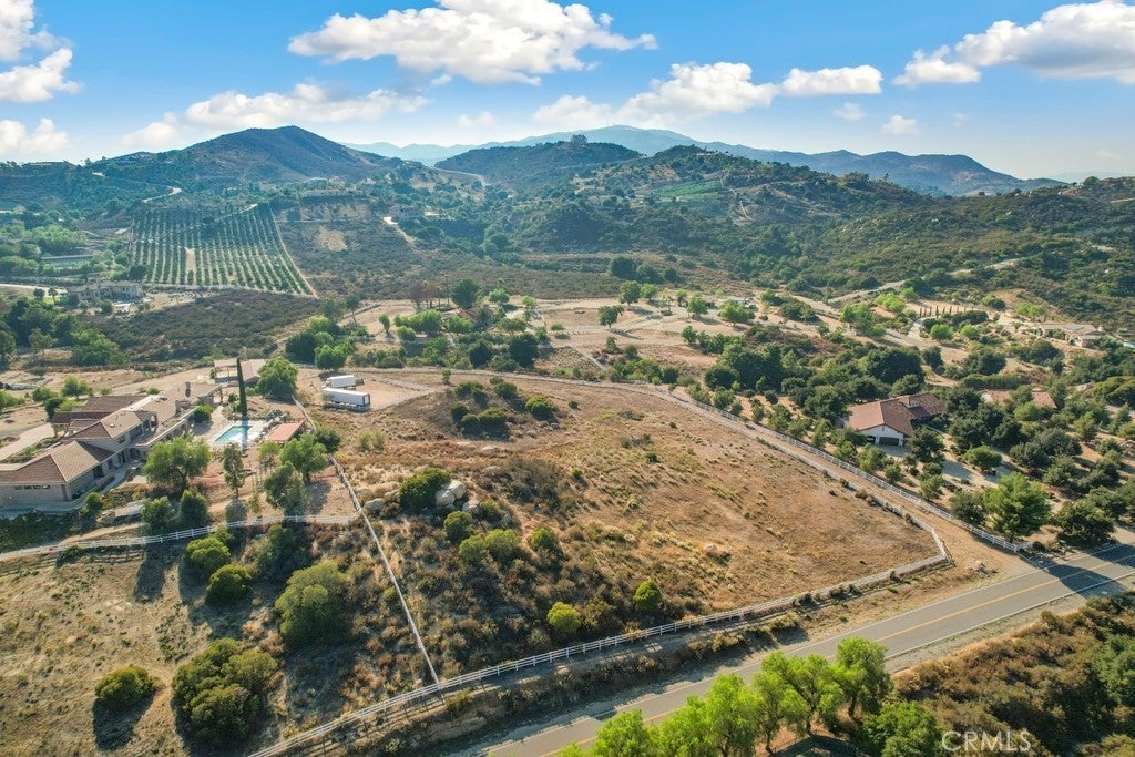 Photo of Listing #SW25176015