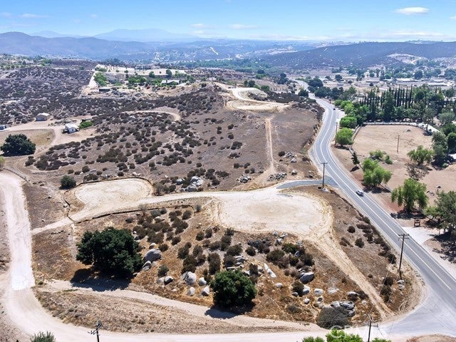 38662 Benton Road, Temecula