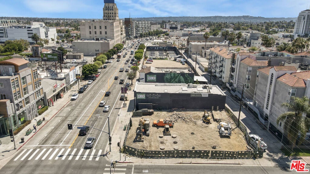 Photo of Listing #25577603