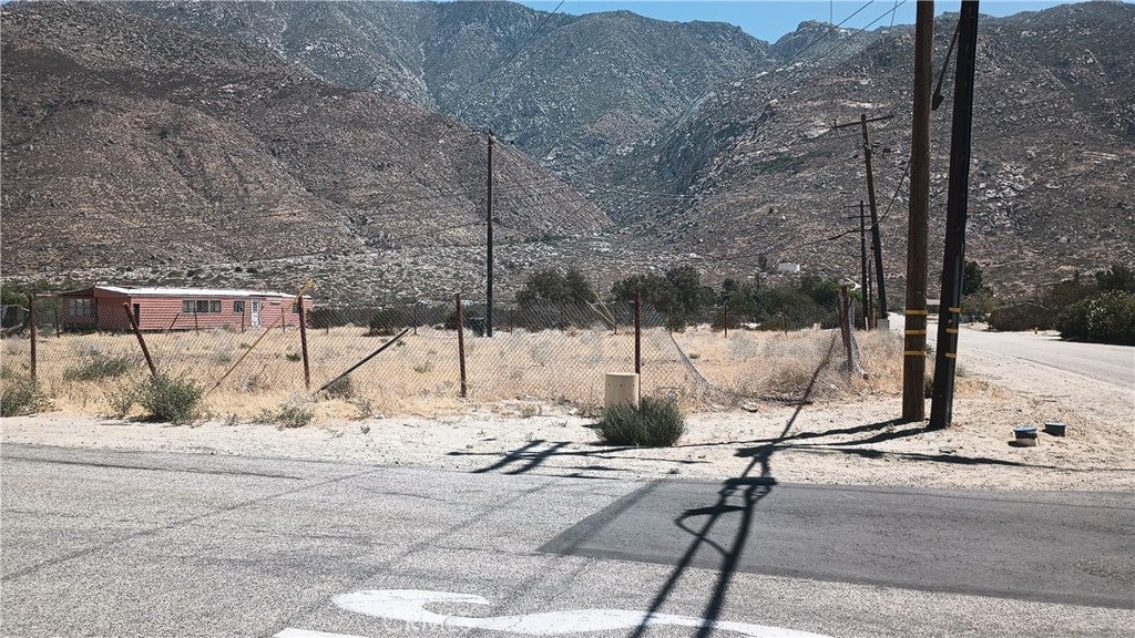 Esperanza Ave, Cabazon