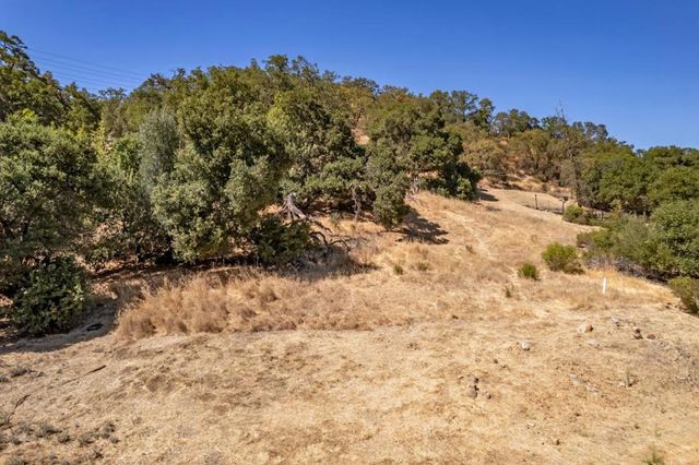 21287 Almaden Road, San Jose