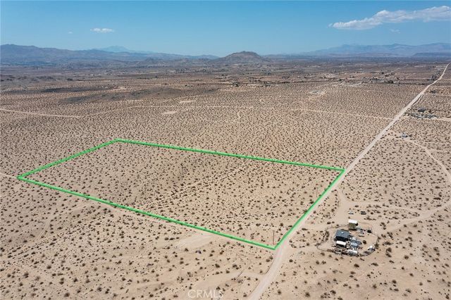 6789 La Brisa Drive, Joshua Tree