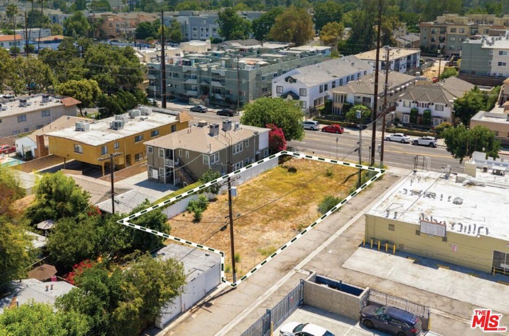 Photo of Listing #25584065