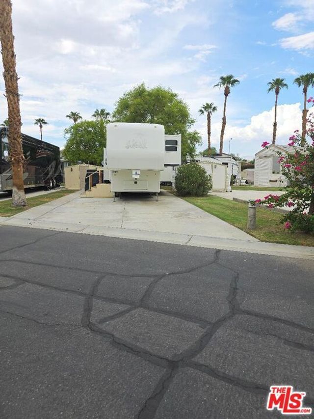84136 Avenue 44 # 563, Indio