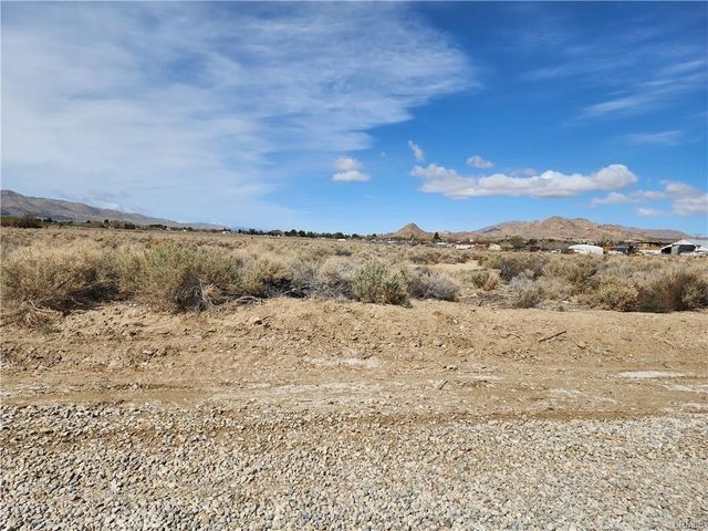 401 Ox Bow Road, Lucerne Valley