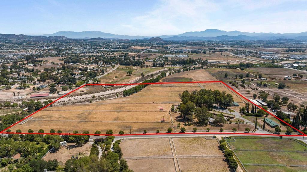 Photo of Listing #PTP2506829