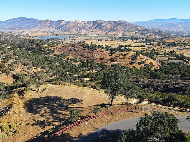Zurich Drive, Tehachapi