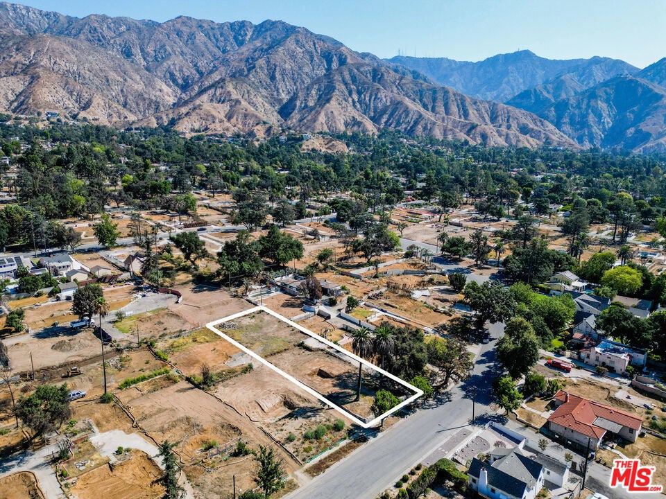 Photo of Listing #25589129