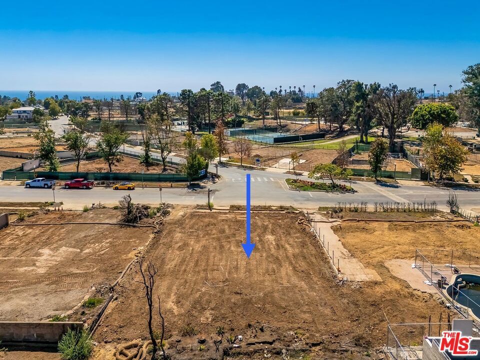 Photo of Listing #25589153