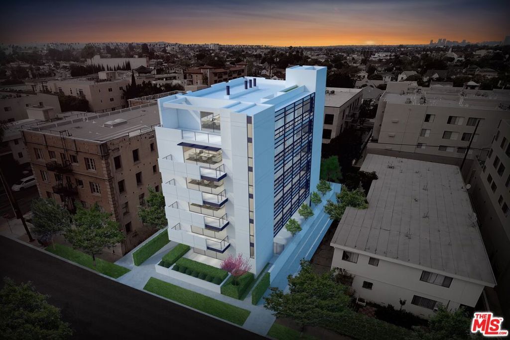 Photo of Listing #25589527