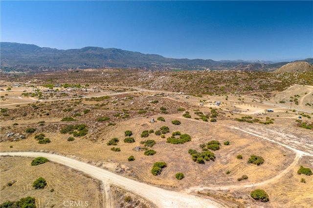 41185 Jojoba Hills Circle, Aguanga
