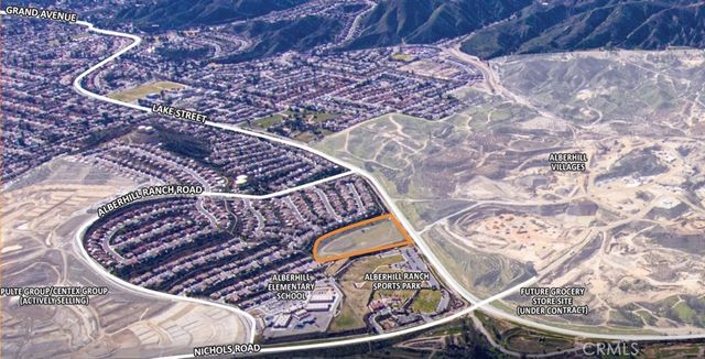 Lake Street, Lake Elsinore
