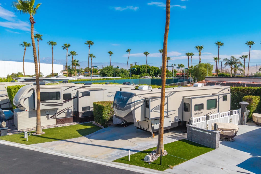 69411 Ramon Rd #98, Cathedral City