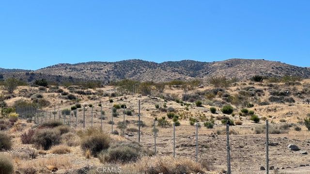 7300 E Mt Emma Road, Palmdale
