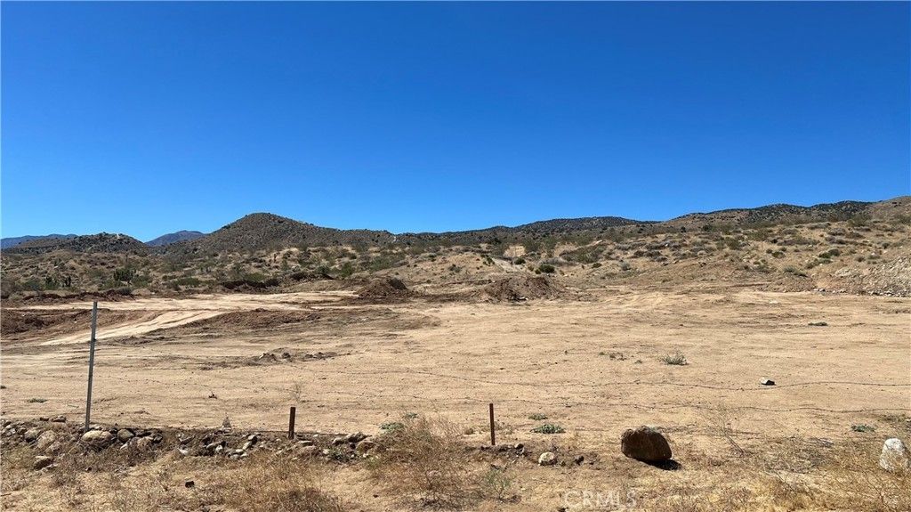 7300 E Mt Emma Road, Palmdale