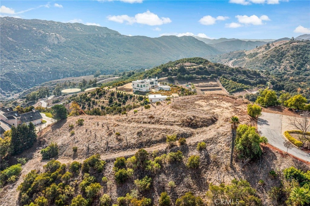 Photo of Listing #SW25214222