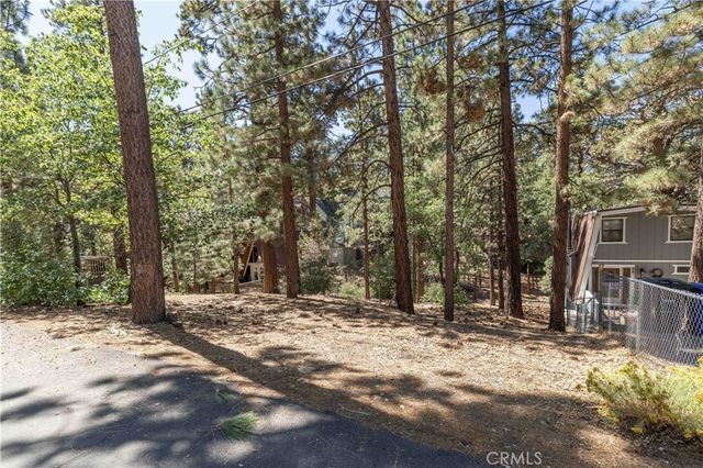 Kern Avenue, Sugarloaf