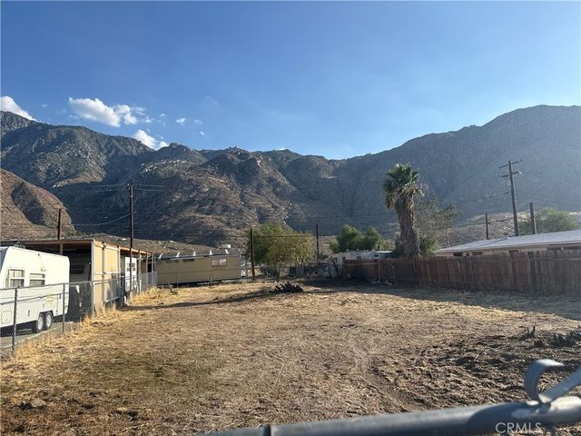 Esperanza Avenue, Cabazon