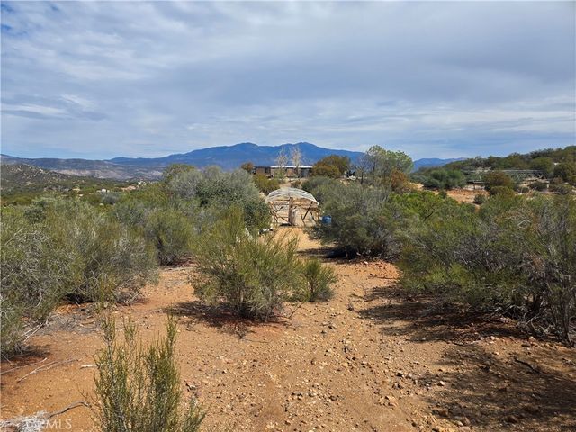 59401 Trails End Lane, Anza