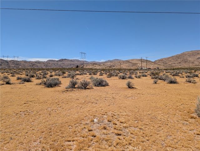 13029 Harder Road, Lucerne Valley
