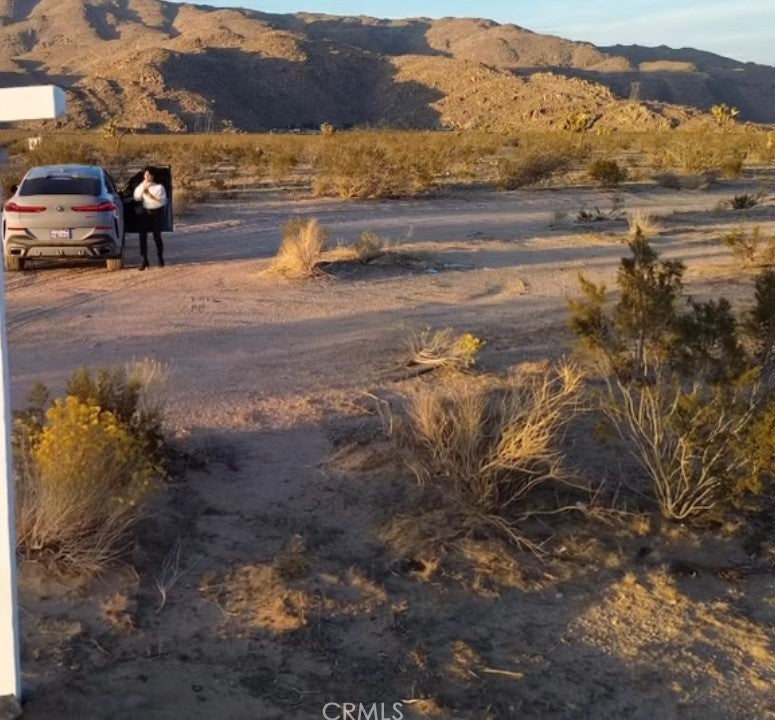 13 Canyon View Road, Apple Valley