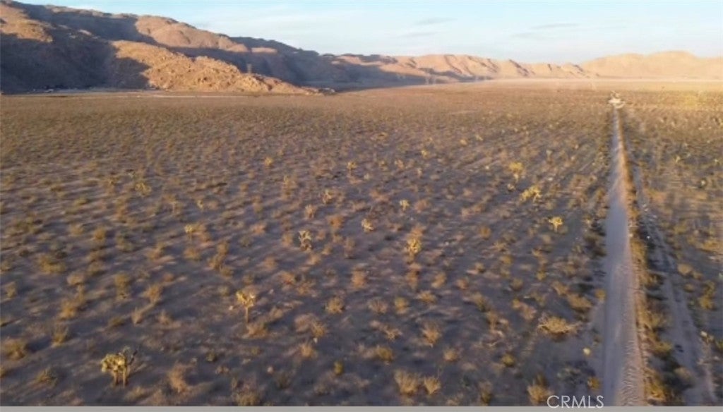 12 Canyon View Road, Apple Valley