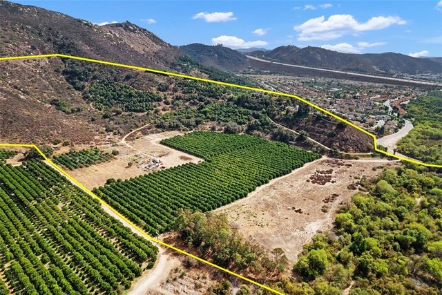 3264 Shearer Crossing, Fallbrook