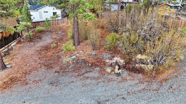 Mahogany, Wrightwood
