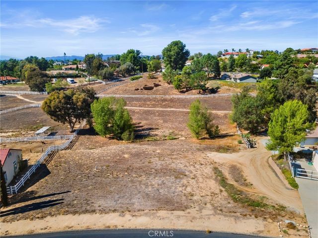 30770 Avenida Buena Suerte, Temecula