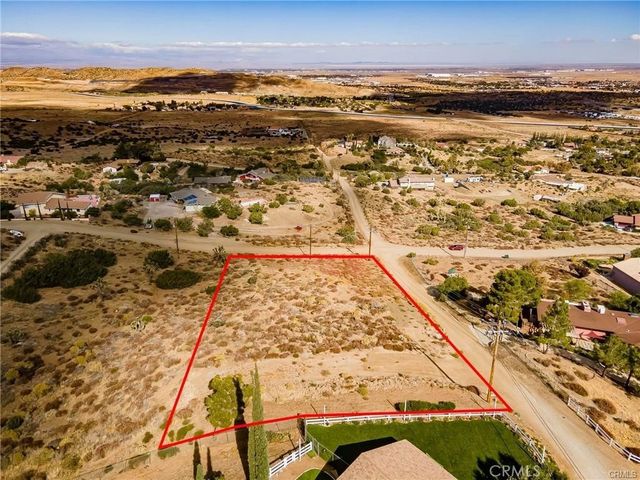 14 Camares Drive, Palmdale