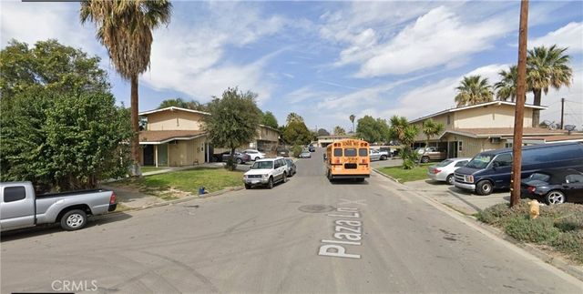 4598 Plaza Lane, Jurupa Valley