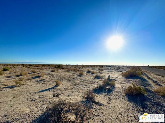 2212 Palm Manor Avenue, Thermal