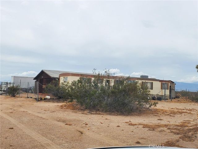 8746 Cactus Road, Adelanto