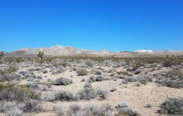 Shadow Mountain, Adelanto