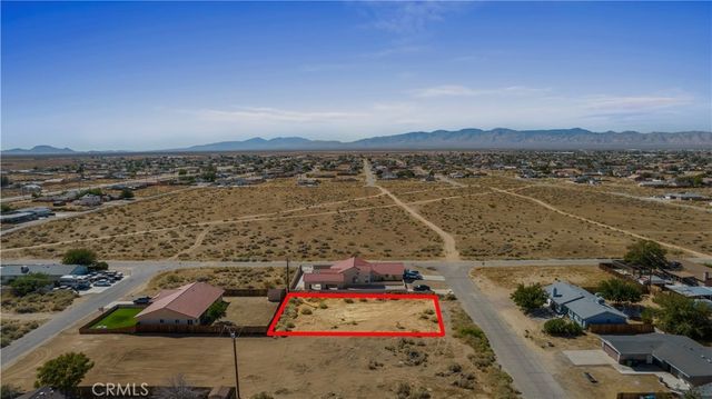 9238 9238 Nipa, California City